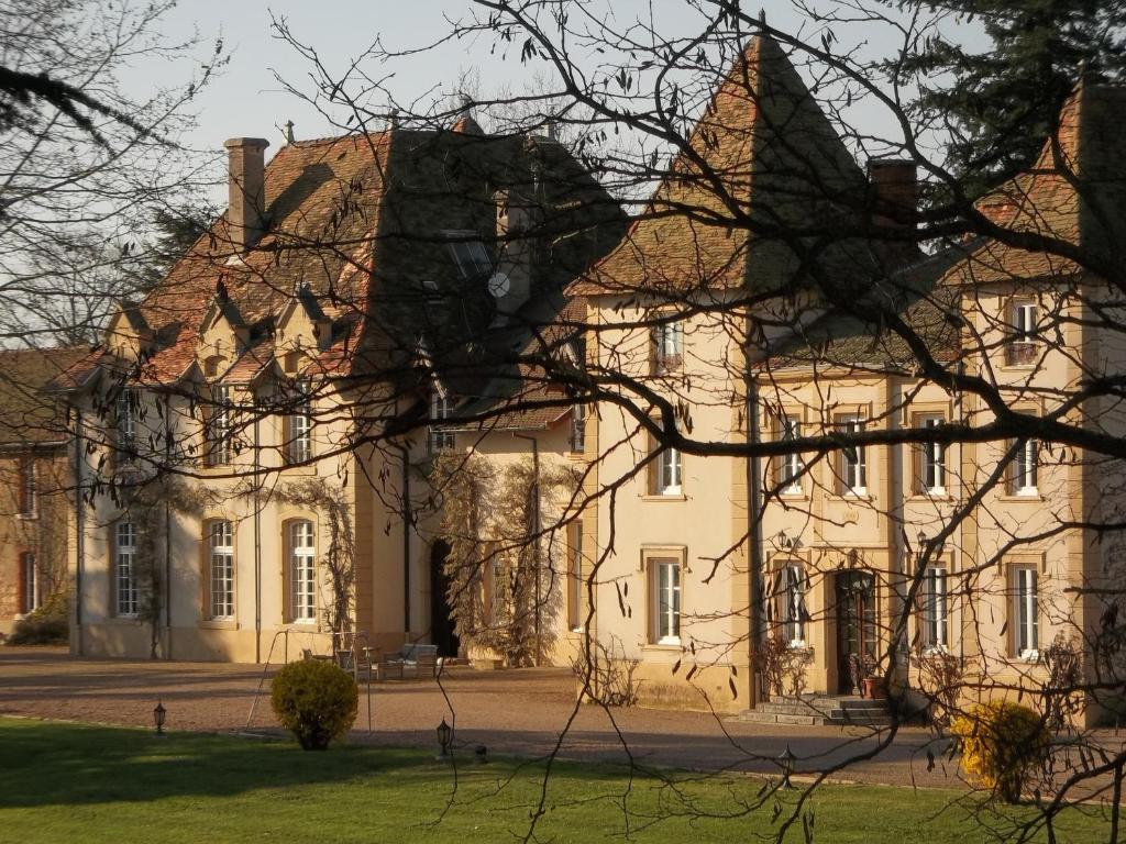 Domaine Des Grands Cedres Bed and Breakfast Cordelle Eksteriør billede